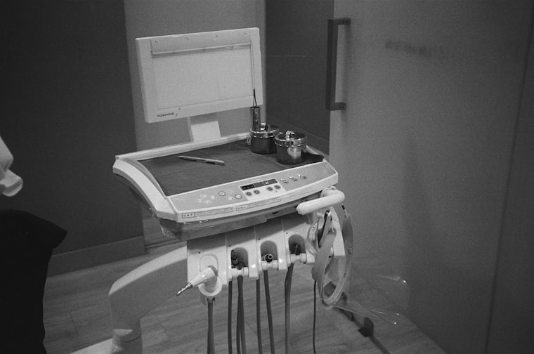 Dental instruments and a treatment unit